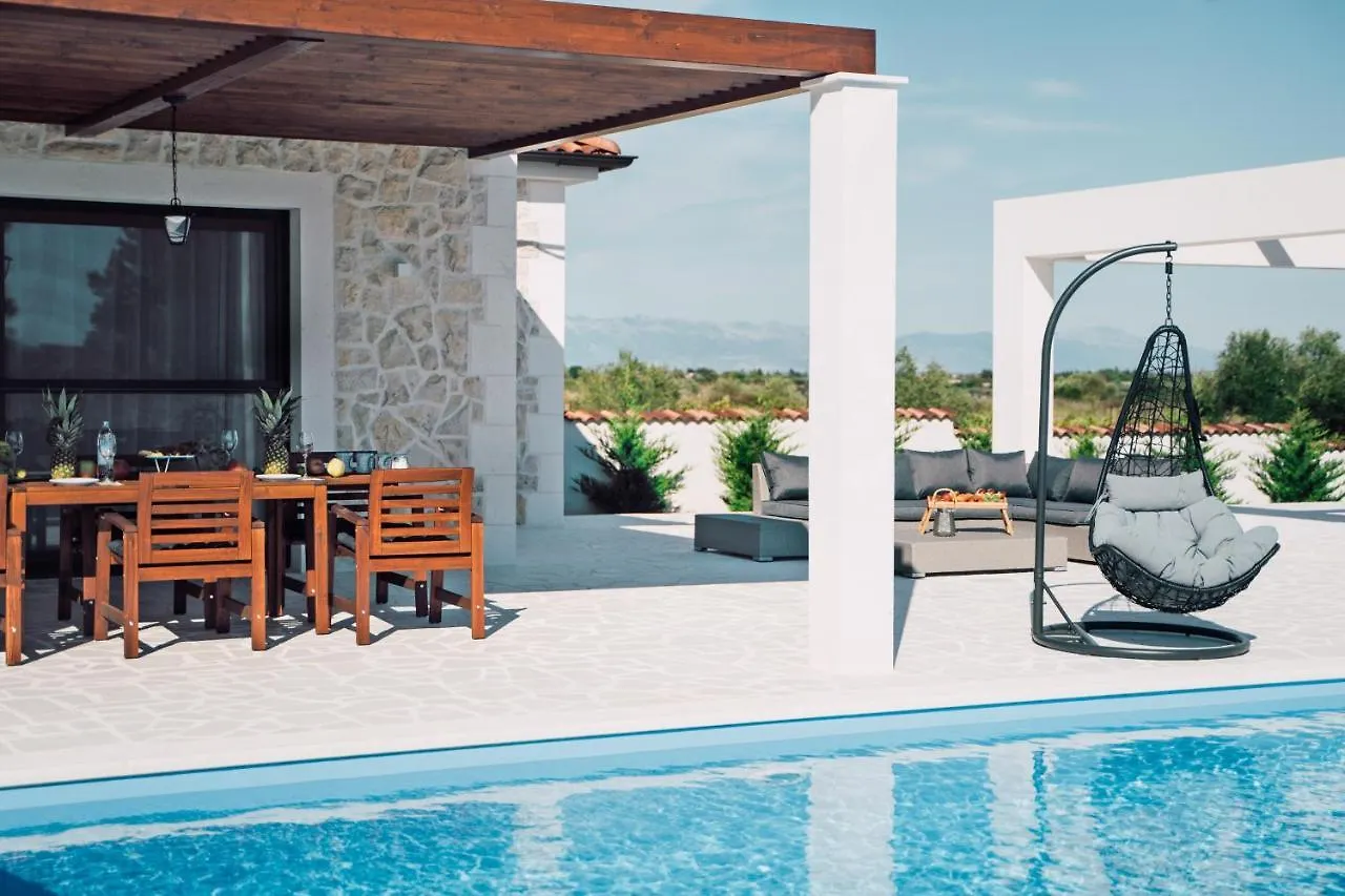 Villa Olivetum Zadar 0*,