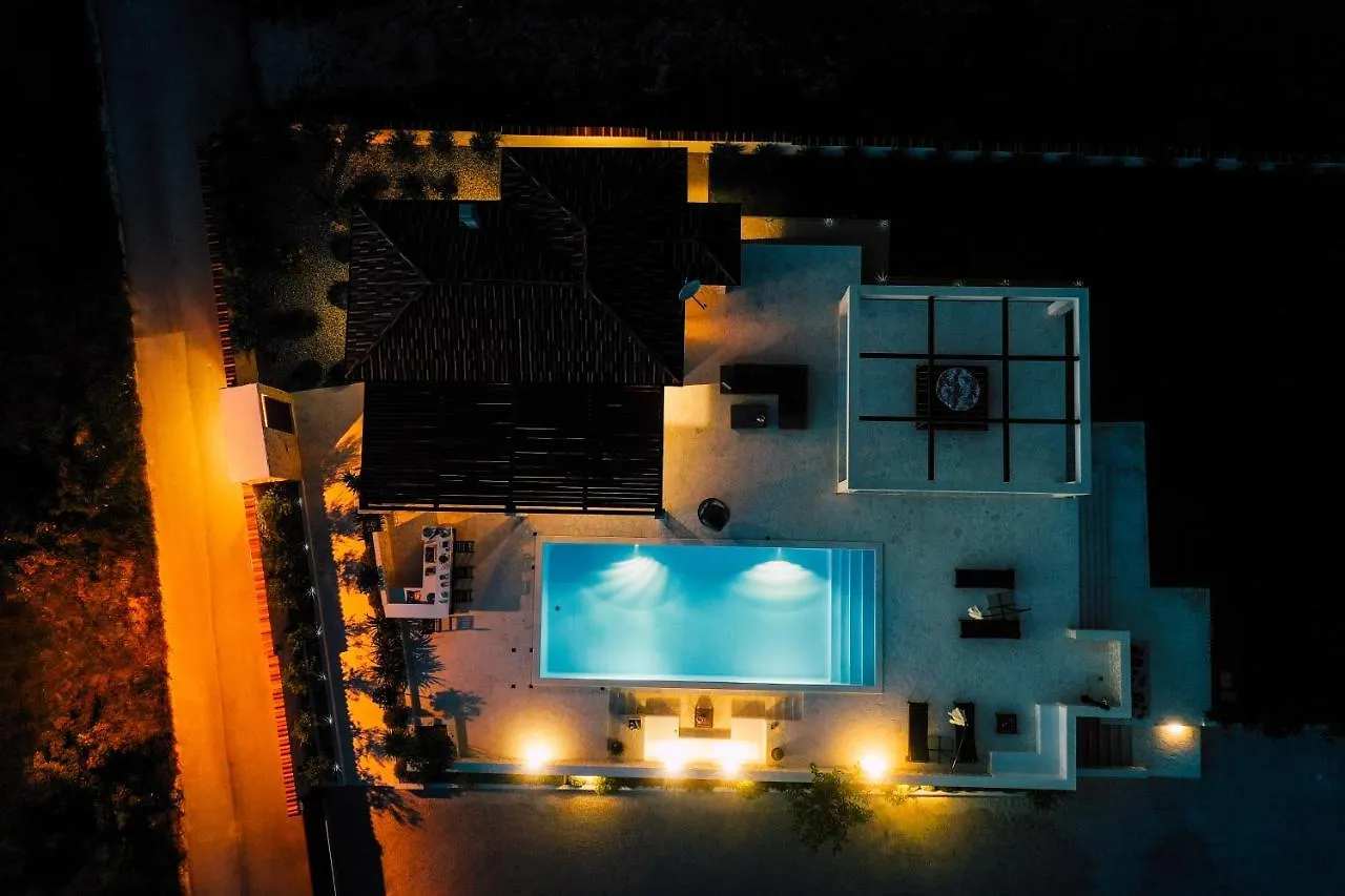 Villa Olivetum Zadar 0*,  Croatia