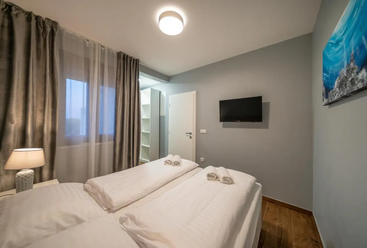 Villa Olivetum Zadar 0*,  Croatia